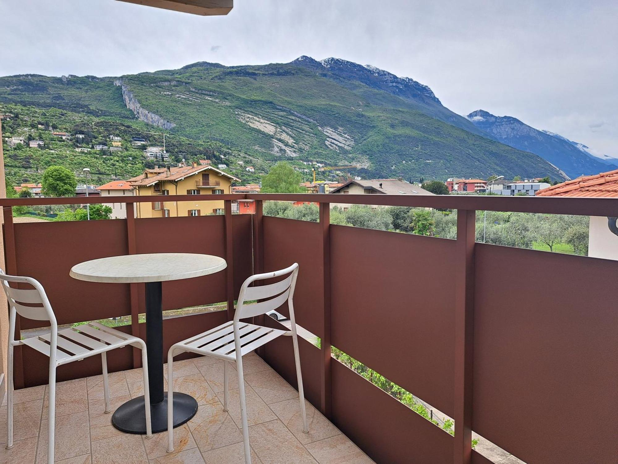 Conca D'Oro B&B And Apartments Torbole Sul Garda Eksteriør billede